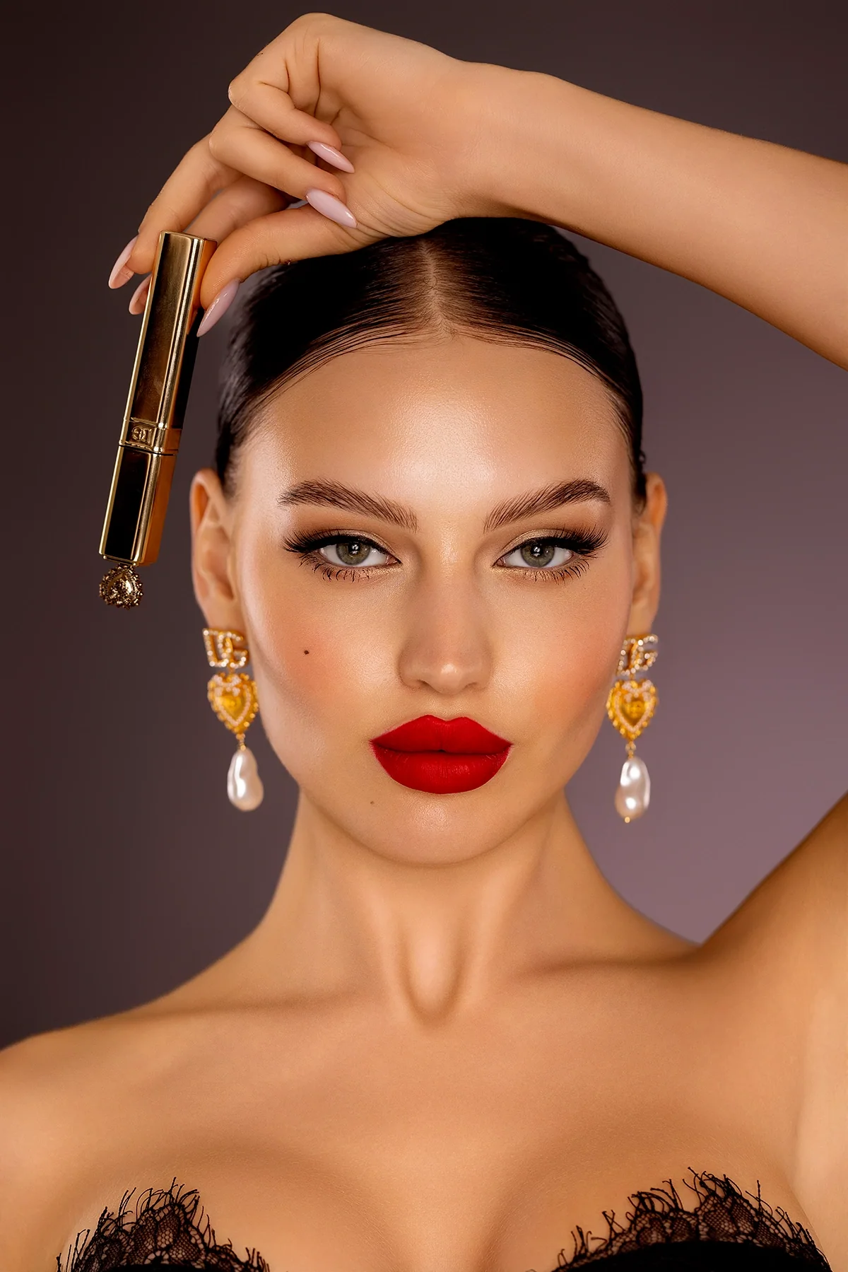 After Dark editorial retouching by Midori Studio